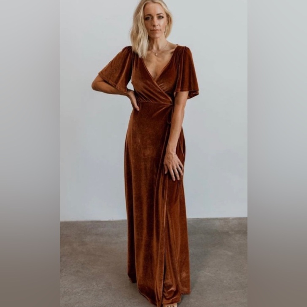 Baltic Born Mehgan wrap dress size medium color spice